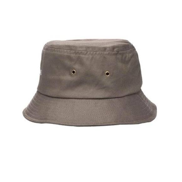 HOMME + ESSENTIAL Bucket Hat - Picture 2 of 5